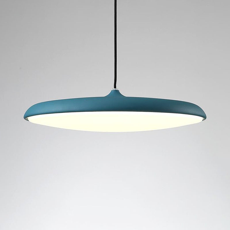 Metal Flying Saucer Shaped Pendulum Light
