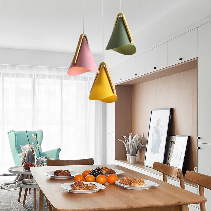 White Metal Waveform Pendant Ceiling Light Set With 3 Cone Shades For Dining Room