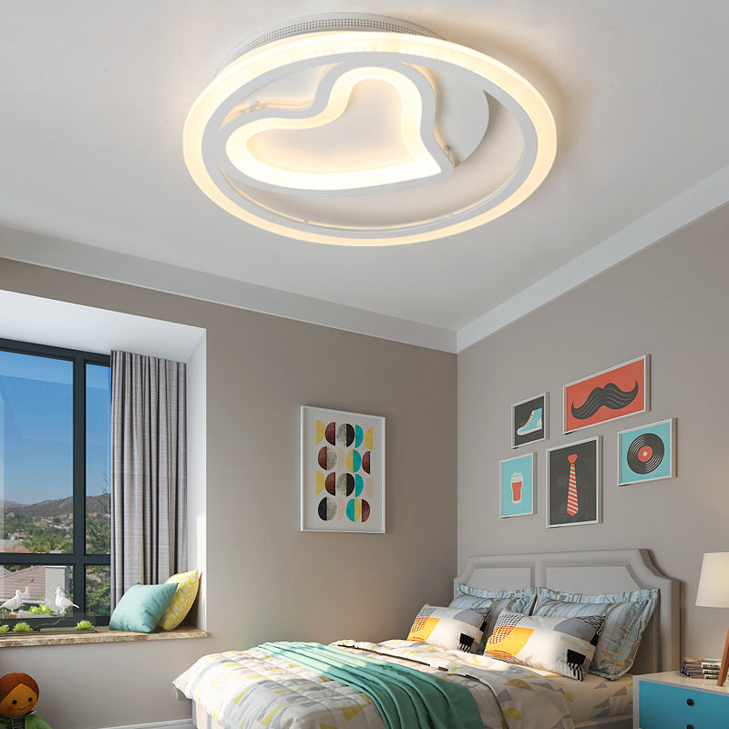 Contemporary Heart-Shaped LED Flush Mount Light for Cafe and Bedroom