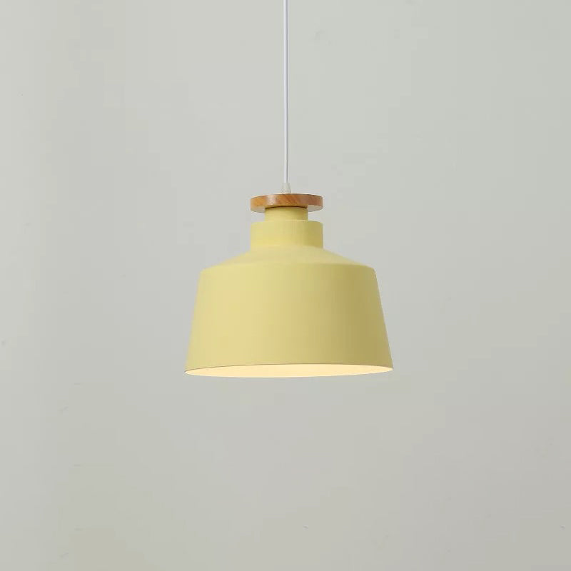 Lampe à suspension en bois de tonneau moderniste avec abat-jour en métal - Luminaire suspendu à 1 ampoule