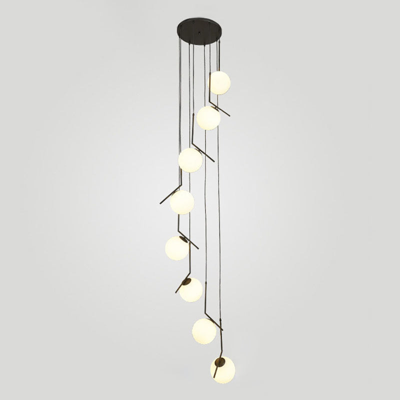 Suspension multi-lumières en verre opale au design sphérique minimaliste – Lampe à suspension élégante avec bras en métal pour le salon