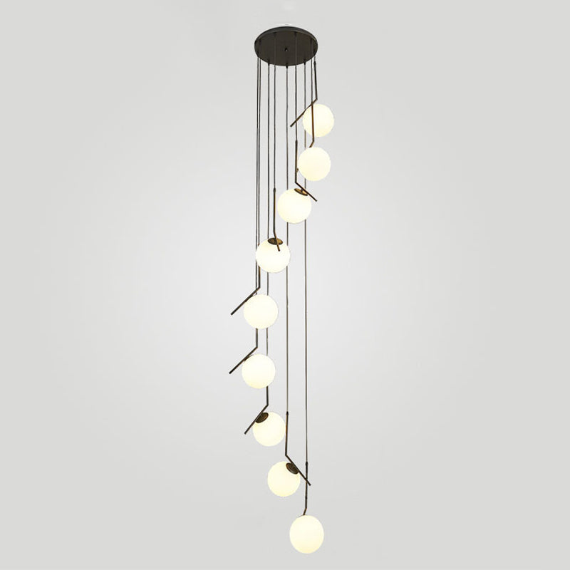 Suspension multi-lumières en verre opale au design sphérique minimaliste – Lampe à suspension élégante avec bras en métal pour le salon