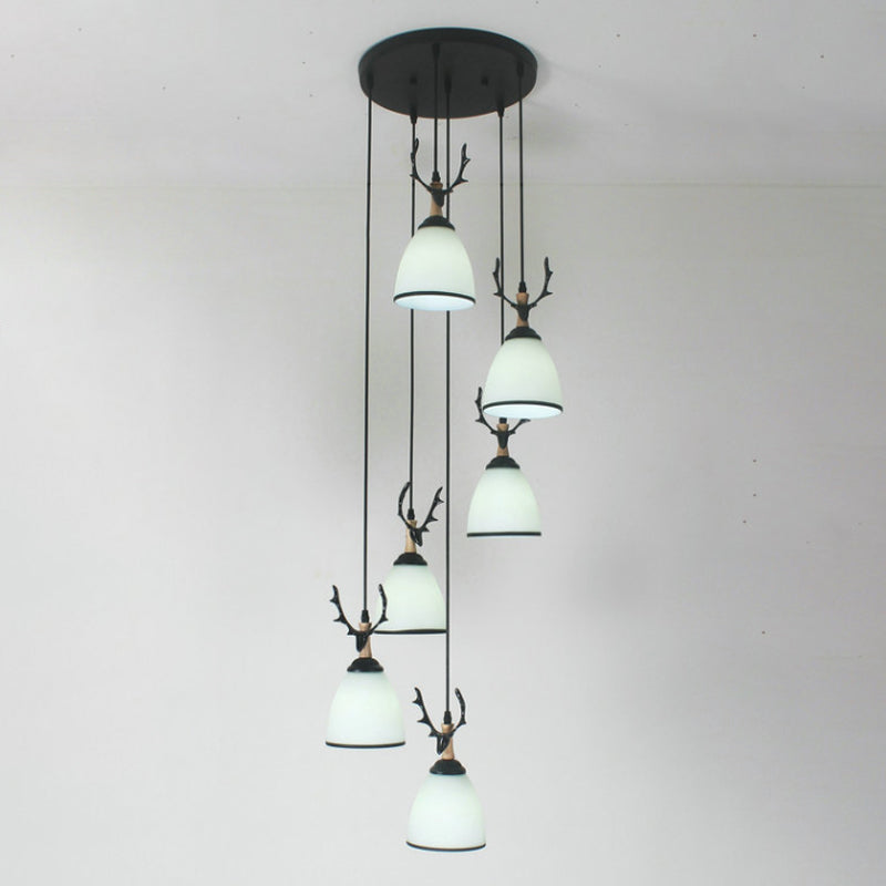 Suspension Dome Swirl Cluster en noir - Luminaire suspendu contemporain en verre opale