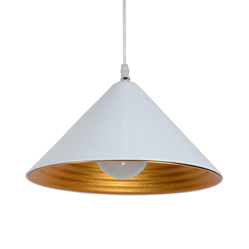 Plafonnier contemporain en métal avec abat-jour conique et ondulations dorées à l'intérieur - Nombreuses options - Suspension élégante pour salles à manger (noir/blanc)
