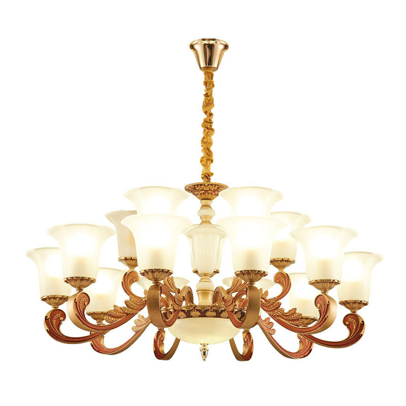 Lustre suspendu doré avec verre dépoli pour un éclairage de chambre moderne