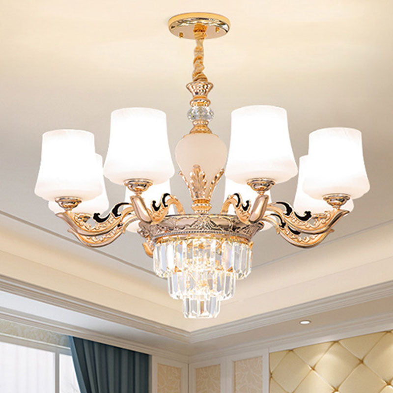 Lustre conique doré : lampe à pendule élégante avec abat-jour en verre dépoli blanc pour le salon