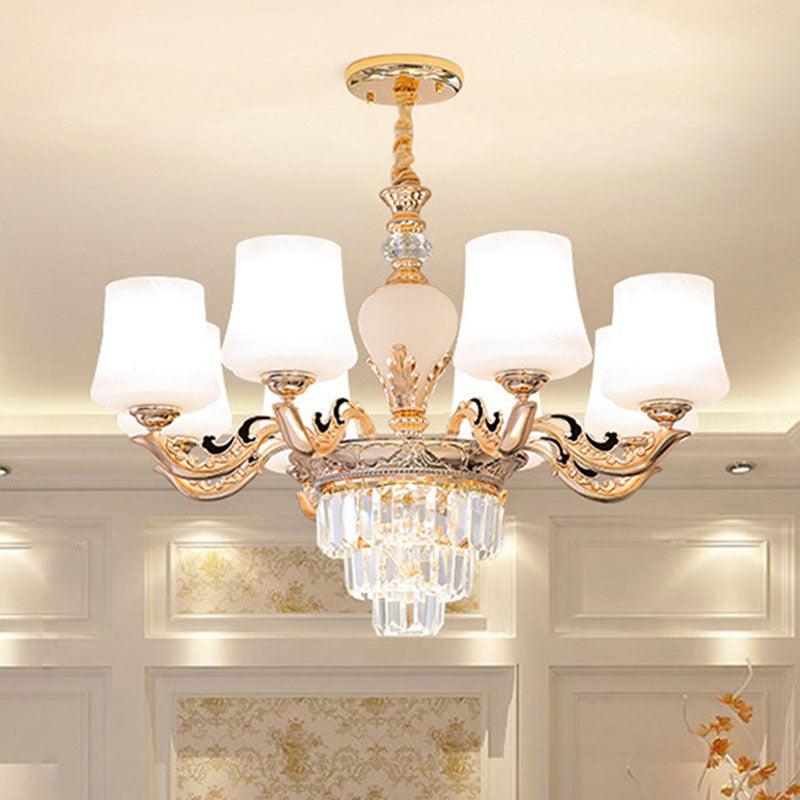 Lustre conique doré : lampe à pendule élégante avec abat-jour en verre dépoli blanc pour le salon