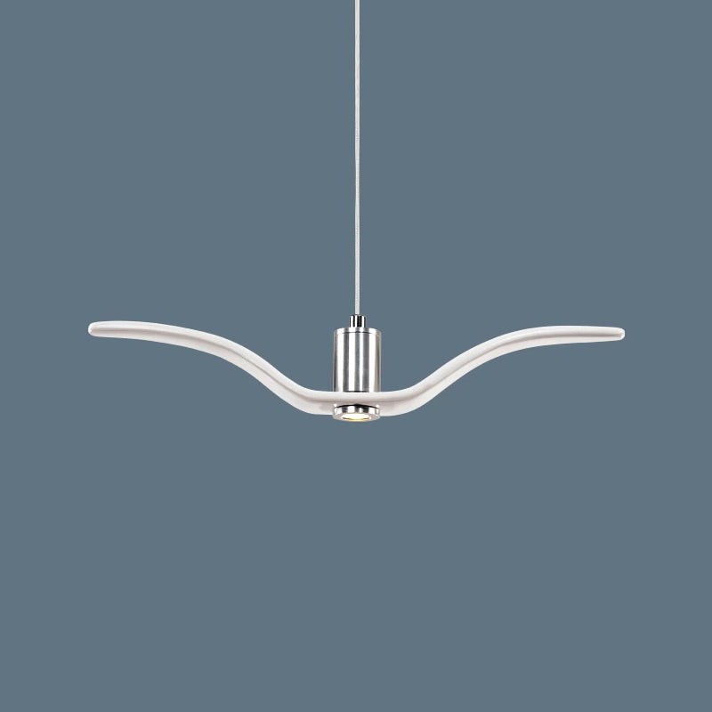 Seagull Resin Suspension Pendant Ceiling Light: Artistic Single-Bulb Fixture For Restaurants