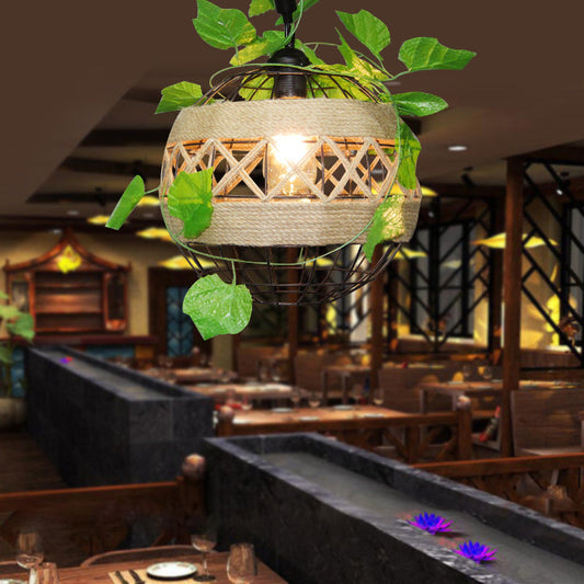 Lampe à suspension vintage beige avec détails en corde - Suspension en fer pour plantes, idéale pour l'éclairage des restaurants