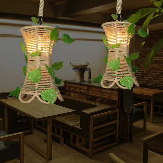 Suspension rustique beige évasée avec corde naturelle et lierre artificiel