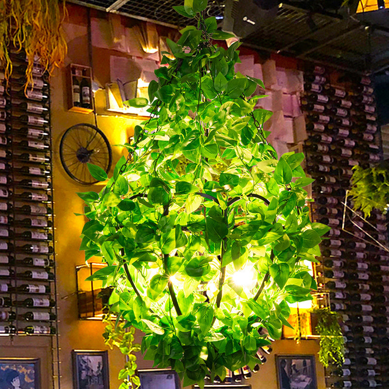 Suspension industrielle avec 3 lustres en fer en forme de panier en forme de plante verte, parfaite pour les restaurants