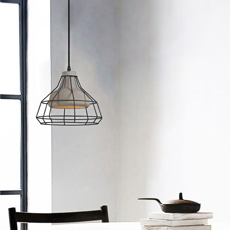 Suspension en cône de ciment - Lampe suspendue noire moderniste avec abat-jour en cage métallique, 10,5"/14" de large