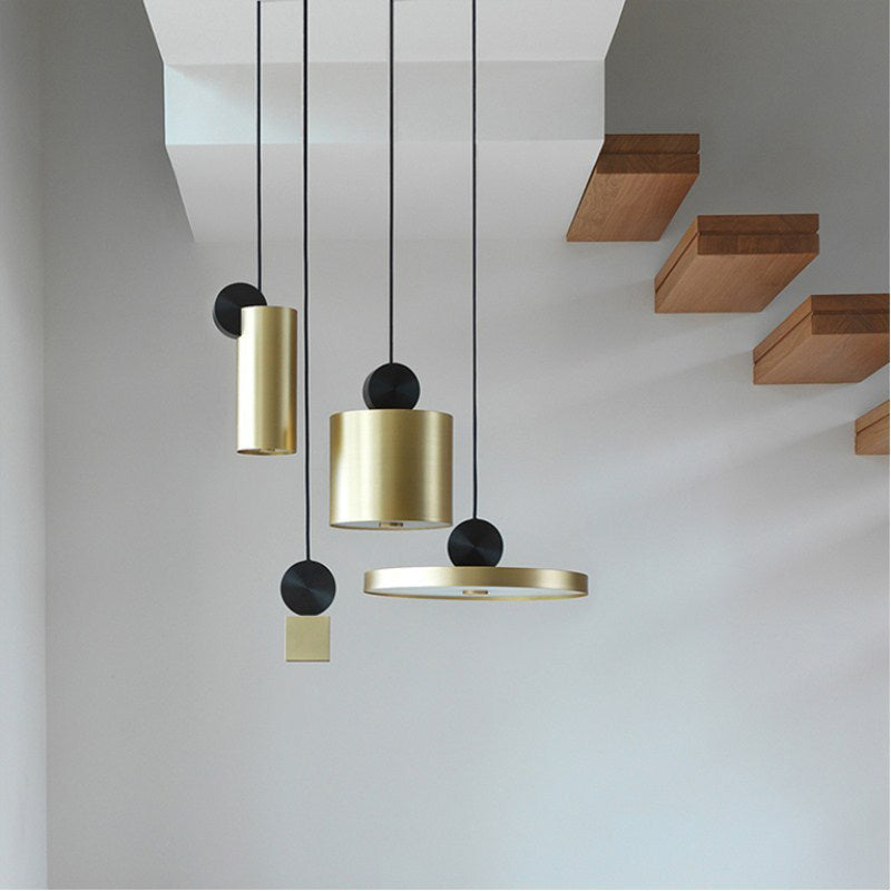 Plafonnier LED géométrique doré pour salle à manger