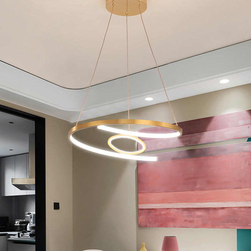 Lustre moderne à LED en acrylique doré de 18"/23,5" de large en lumière blanche/chaude pour le salon