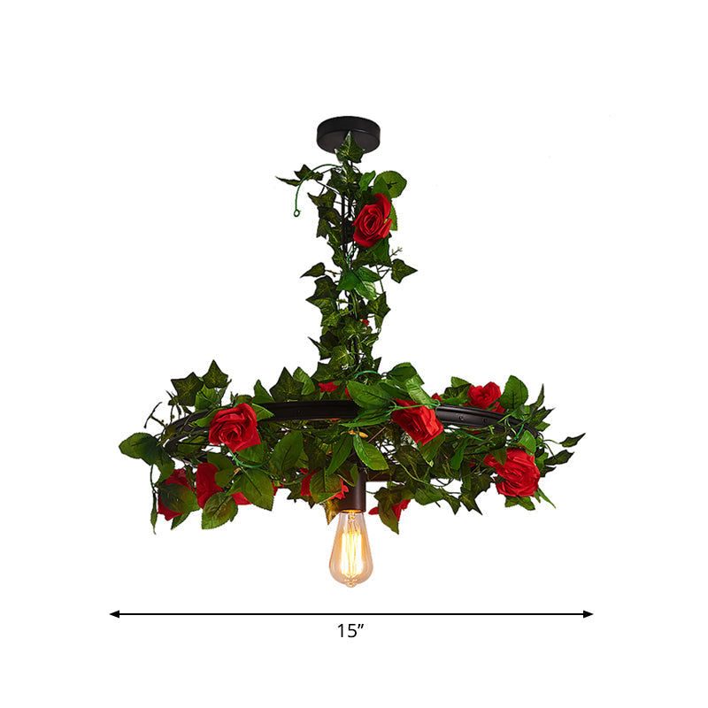 Plafonnier en forme de roue de chariot noir de ferme - Luminaire suspendu métallique (10"/15"/19" L) avec 1 lumière et décoration végétale - Idéal pour les restaurants