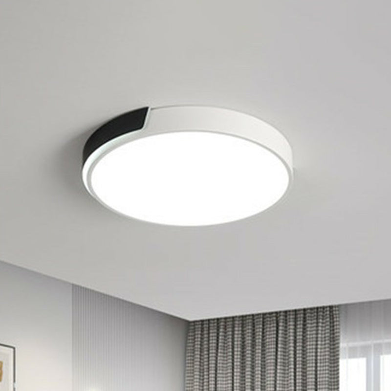 Modern Metal Geometric LED Flush Mount Ceiling Light in Black and White