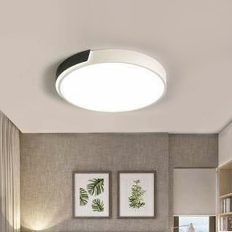 Modern Metal Geometric Led Flush Mount Ceiling Light In Black And White Black-White / Warm Round