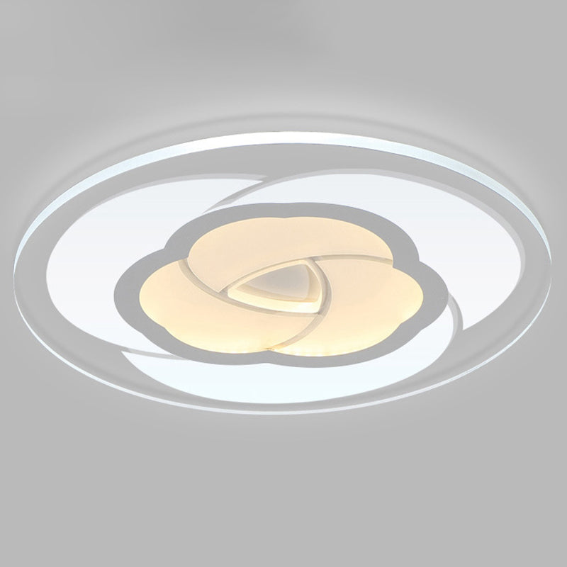 Modern Metallic LED Flush Ceiling Light Fixture with Clear Floral Design - Ideal for Living Room