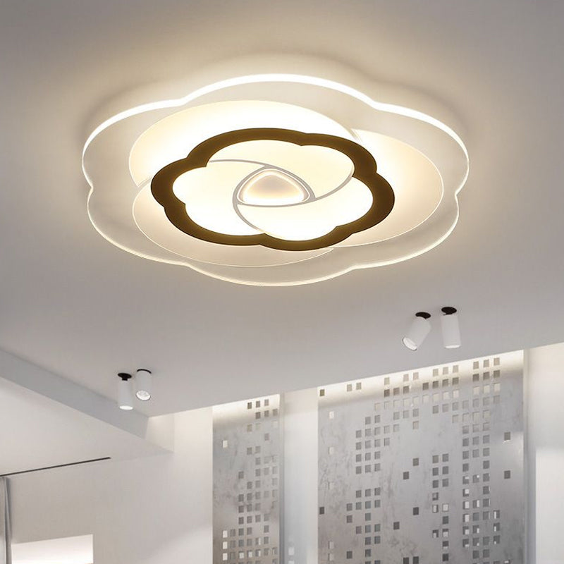 Plafonnier LED en acrylique à encastrer en forme de fleur nordique pour salon transparent