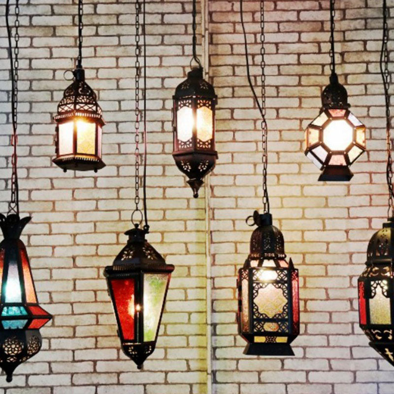 Black Retro-Style House Shaped Metallic Ceiling Light For Restaurants