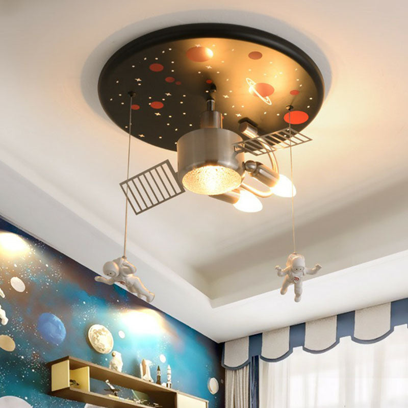 Plafonnier LED à thème astronaute en noir - Design de vaisseau spatial métallique pour chambre d'enfant
