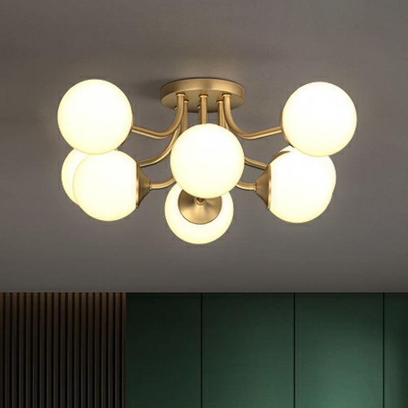Lustre postmoderne en verre opale plaqué or - Plafonnier semi-encastré pour salon