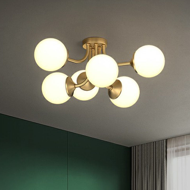 Lustre postmoderne en verre opale plaqué or - Plafonnier semi-encastré pour salon