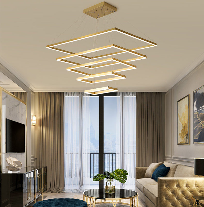 Lustre moderne en aluminium doré : plafonnier LED rectangulaire à 4 niveaux