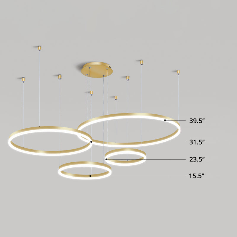 Suspension LED dorée minimaliste avec design à plusieurs niveaux pour l'éclairage du lustre du salon