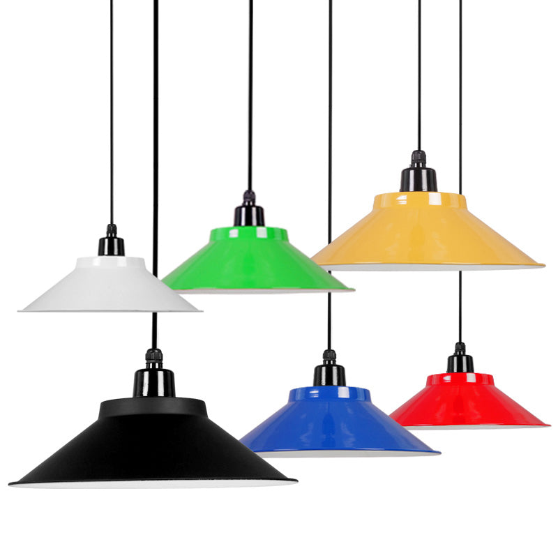 Suspension conique en métal avec bord roulé - Lampe de plafond à 1 lampe pour décoration de loft