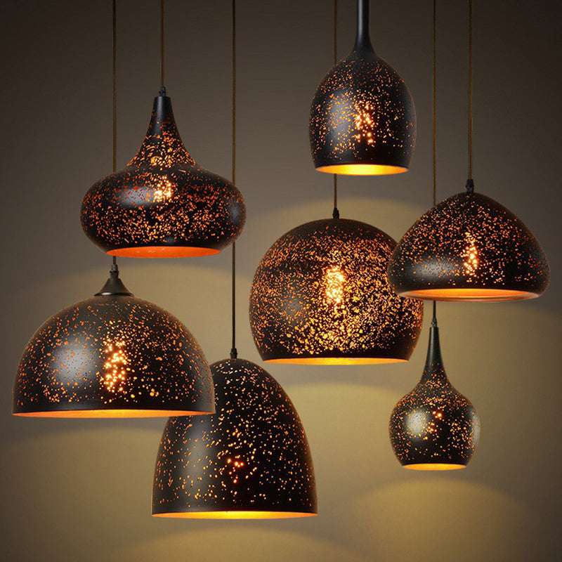 Hollow-Out Metal Pendant Lighting Retro 1-Light Black Finish Suspension Light for Restaurant