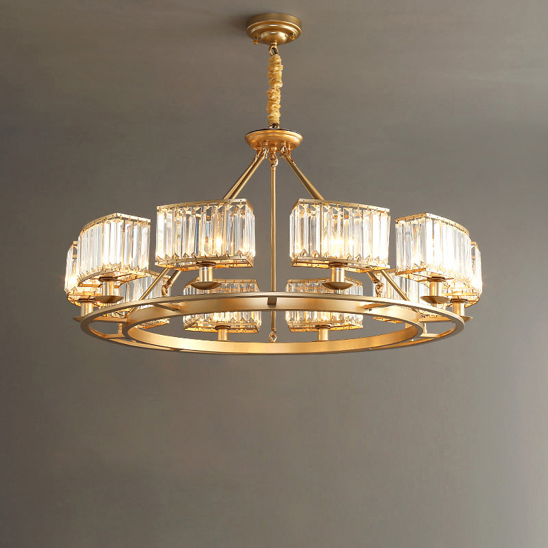 Lustre à prisme en cristal post-moderne avec finition dorée pour salon