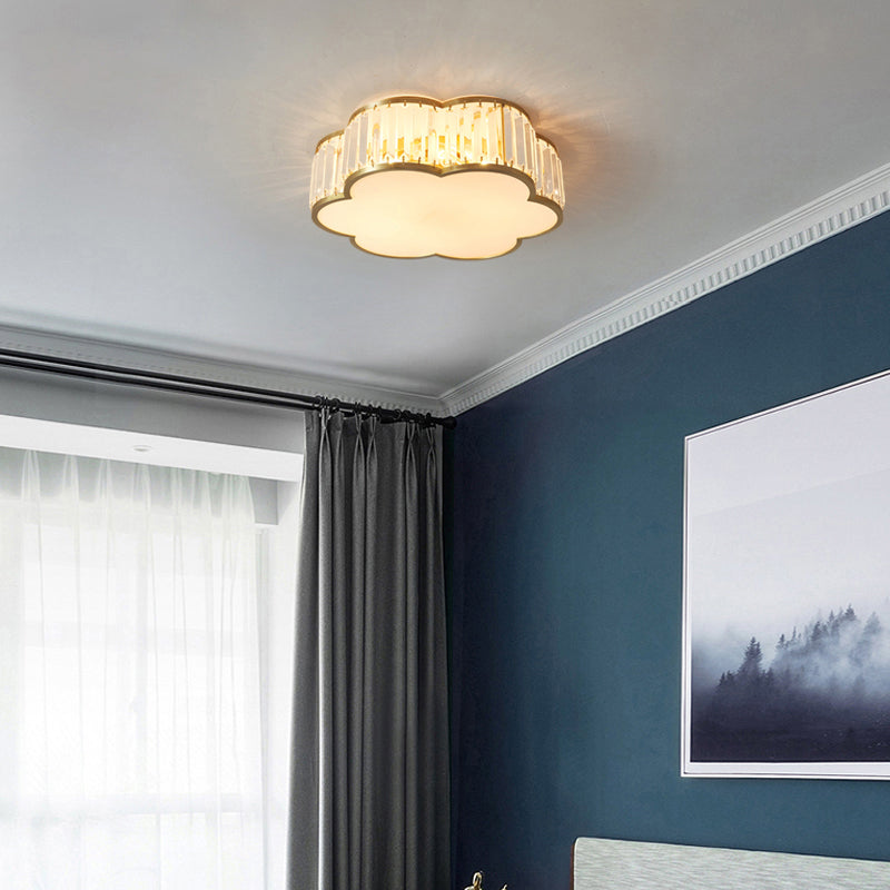 Plafonnier floral avec finition en laiton, design simple, luminaire encastré en cristal à 3 lumières pour chambre à coucher