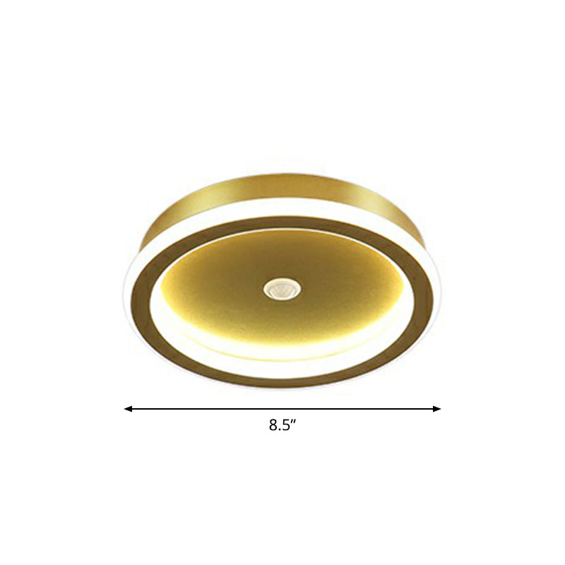 Sleek Geometric LED Ceiling Light - Minimalist Metal Flush Mount Fixture for Corridors