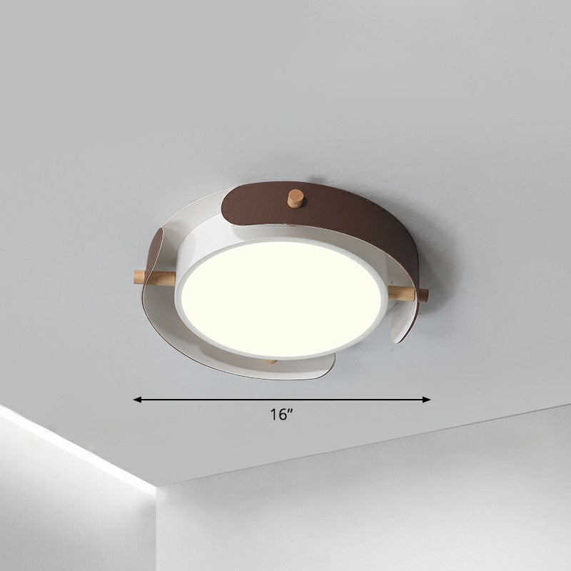 Minimalist LED Ceiling Mount Light - Round Metal Flush Fixture for Bedroom Lighting