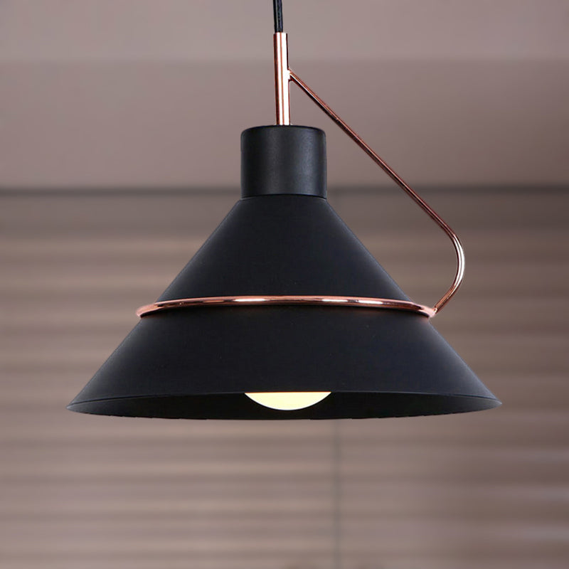 Retro Stylish Metal Cone Pendant Light for Living Room in Black/White