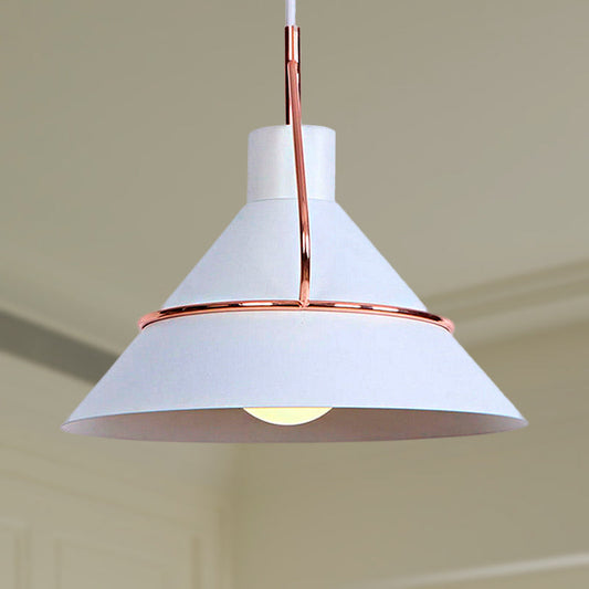 Retro Stylish Metal Cone Pendant Light for Living Room in Black/White