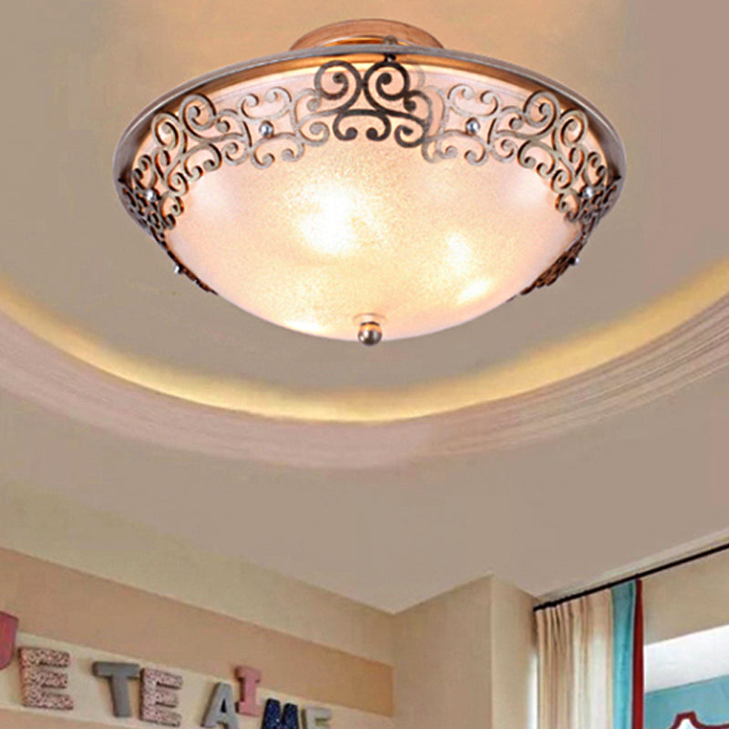 Plafonnier semi-encastré en forme de bol noir/laiton élégant avec verre dépoli classique | Illuminez votre chambre avec 3/5 lumières