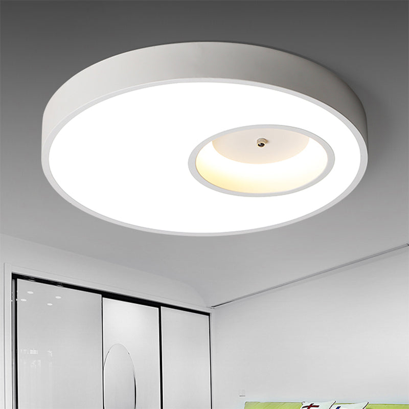 Plafonnier rond contemporain noir/blanc de 18"/23,5" de large - Éclairage acrylique LED pour chambre à coucher chaude/blanche