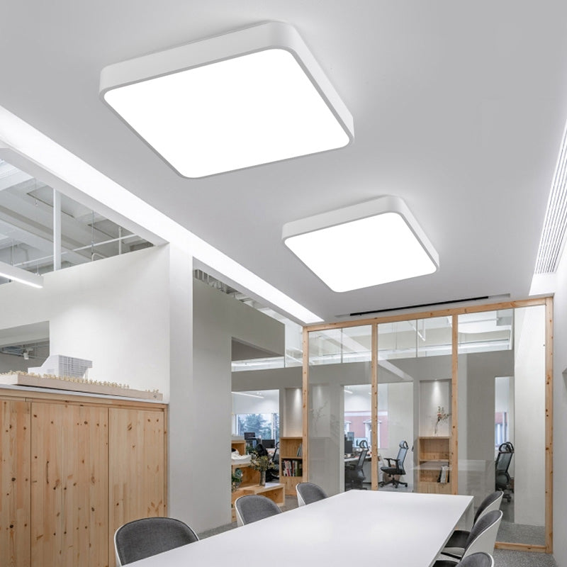 Découvrez l'éclairage futuriste : luminaire LED encastré en acrylique avec un design géométrique moderne pour le bureau et au-delà