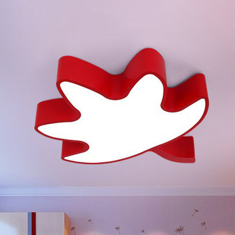 Plafonnier LED en acrylique en forme de feuille d'érable pour plafond de maternelle 