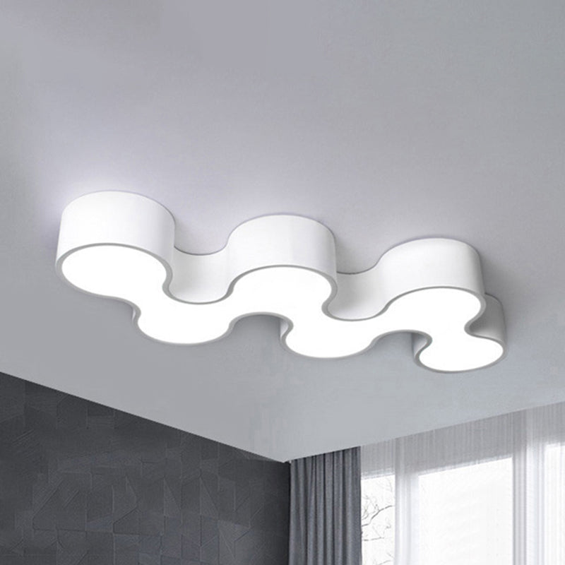 Contemporary Wavy Design Acrylic Flush Mount LED Ceiling Light for Bedroom in Warm/White