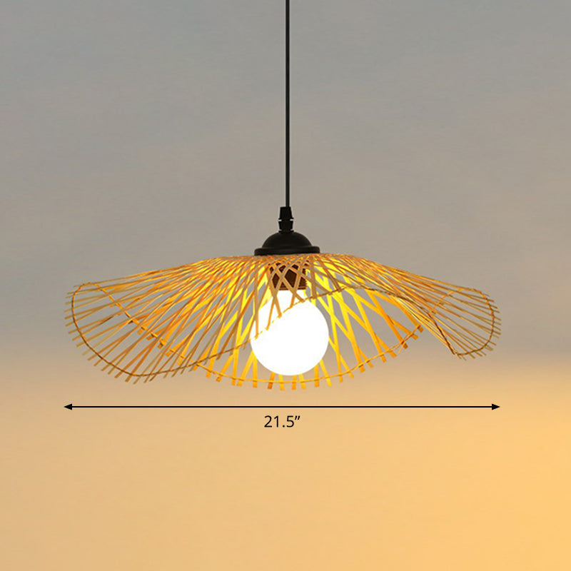 Suspension en feuille de lotus de style chinois : élégante suspension en bambou pour les couloirs