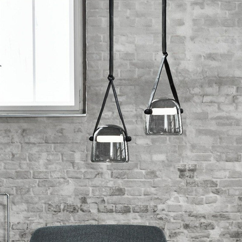 Lampe à pendule en verre gris fumé - Lampe à suspension nordique à une ampoule avec bracelet en cuir réglable