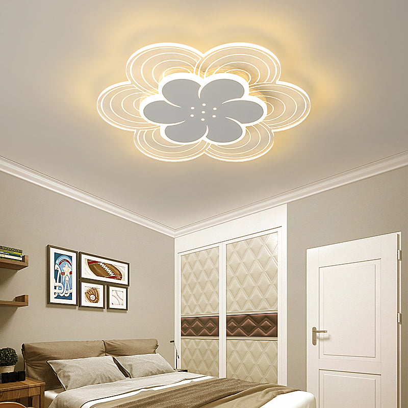 Plafonnier LED à fleurs blanches pour chambre à coucher