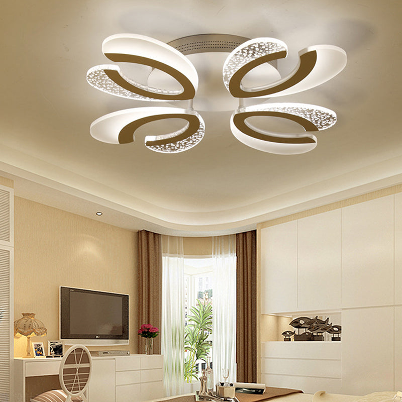 Plafonnier LED minimaliste en acrylique blanc à motif floral pour plafond de salon 