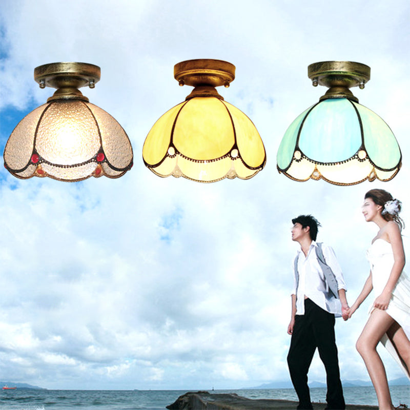 Stained Glass Flushmount Tiffany Single-Bulb Ceiling Light For Corridors - Elegant Scalloped Design