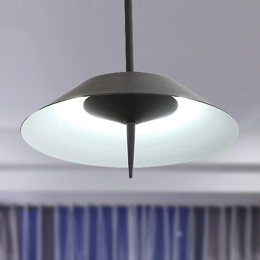 Metal Nordic Style Pendant Light - Black/Copper/Gold Cone Shade, Perfect for Dining Rooms