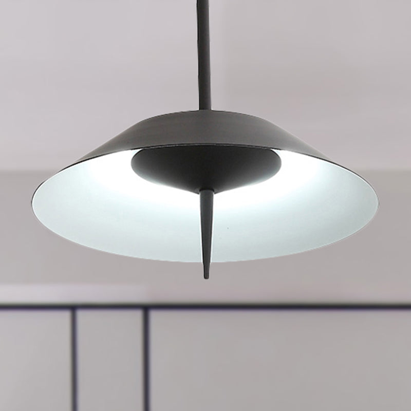 Metal Nordic Style Pendant Light - Black/Copper/Gold Cone Shade, Perfect for Dining Rooms