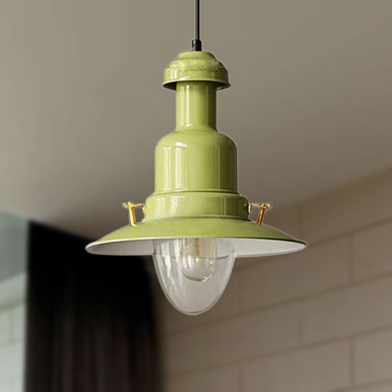 Plafonnier suspendu métallique bleu et jaune pour un salon industriel et élégant